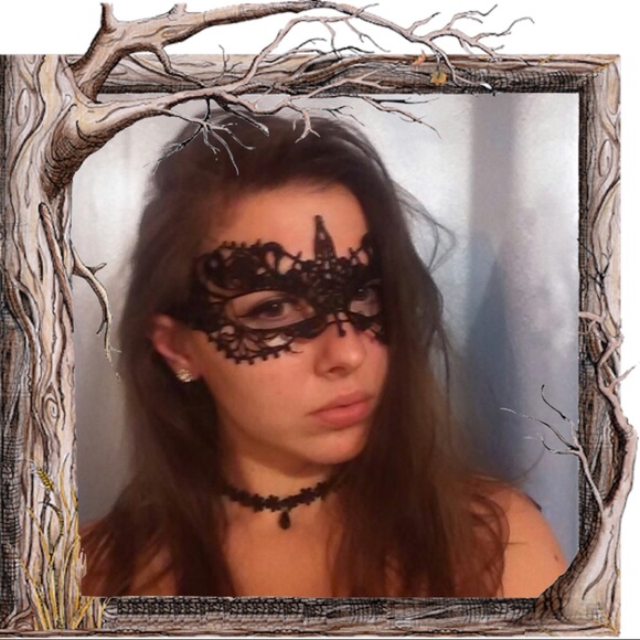 Sexy Black Lace Mask (A2) - Picture 8 of 8